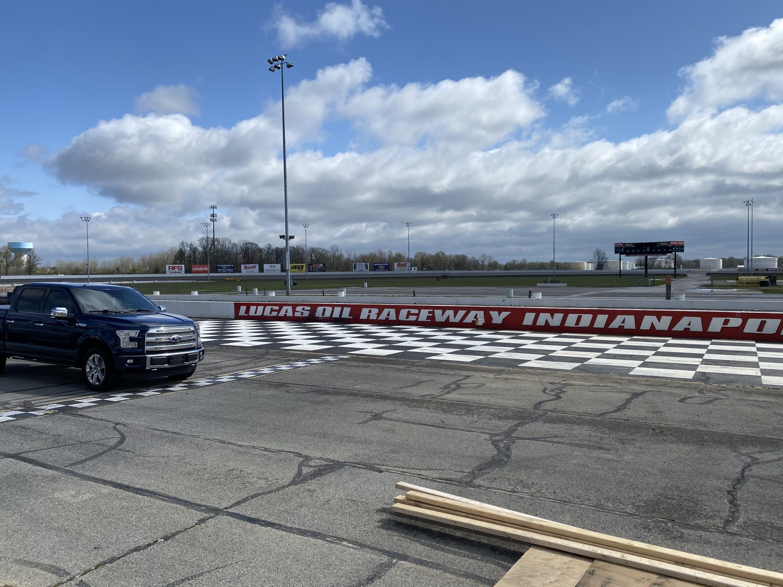 Concrete works on the race track by Rencor