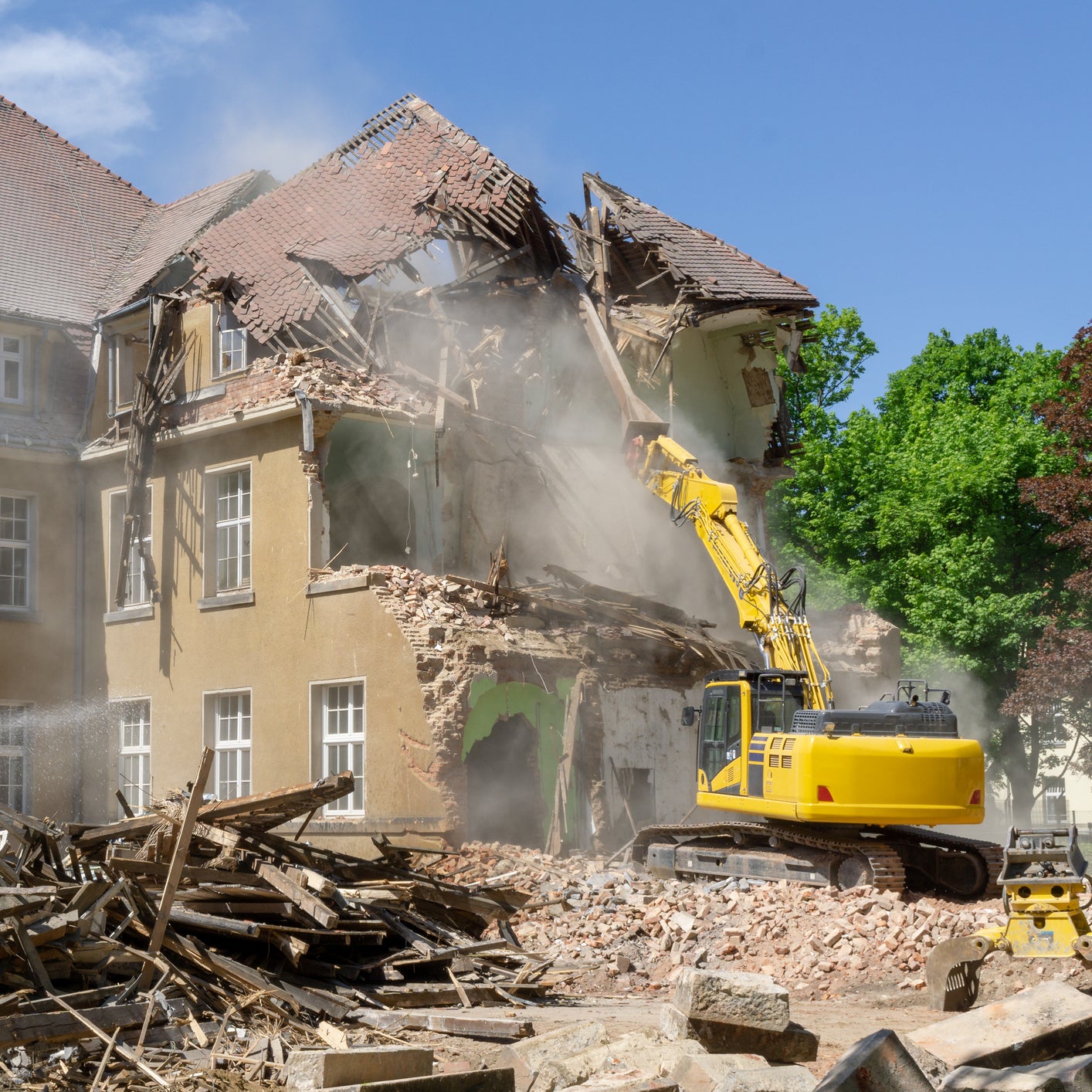 Demolition Challenges and Solutions