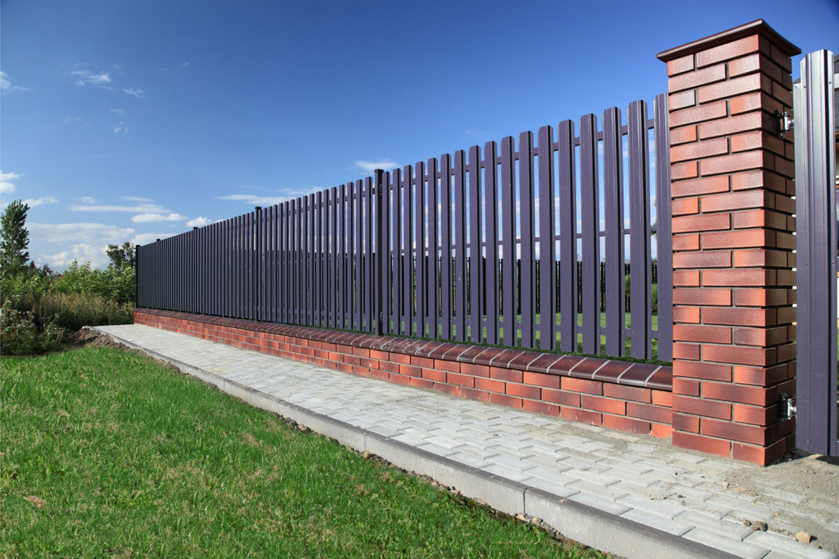 Fencing Services Challenges and Solutions